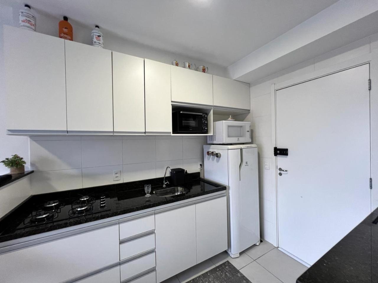 Apartamento 1710 - Vista Privilegiada E Localizacao *