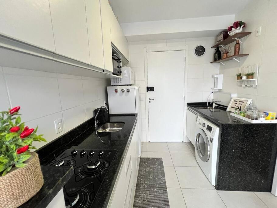 Apartamento 1710 - Vista Privilegiada E Localizacao